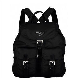 PRADA Tessuto Vela Nero B2811F classic medium nylon backpack